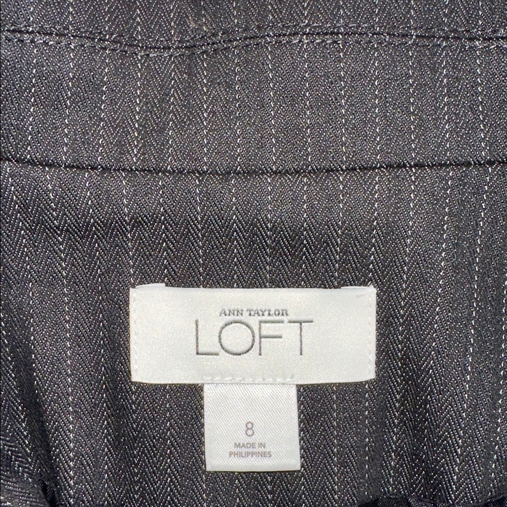LOFT Charcoal Pinstripe Blazer Size 8 - Picture 15 of 16